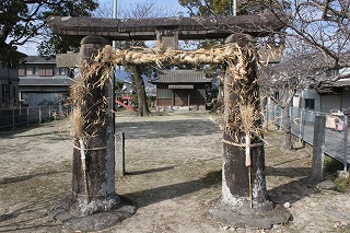 慶長十七年の銘入り肥前鳥居の正面画像