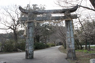 砥川八幡神社一の鳥居