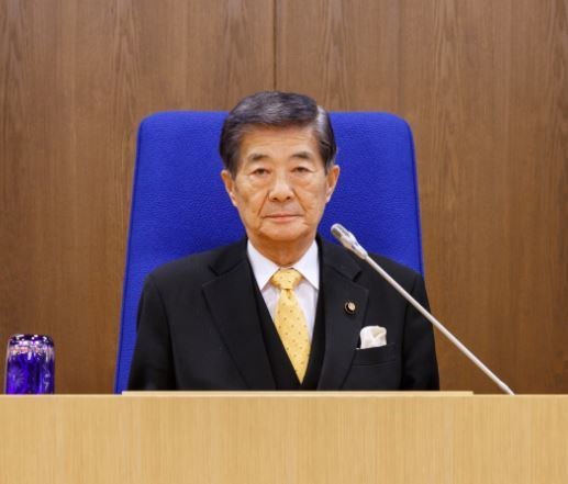 小城市議会議長 中島 正之