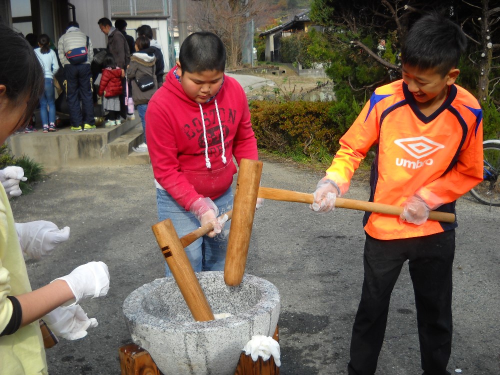 岩松土曜寺子屋の様子