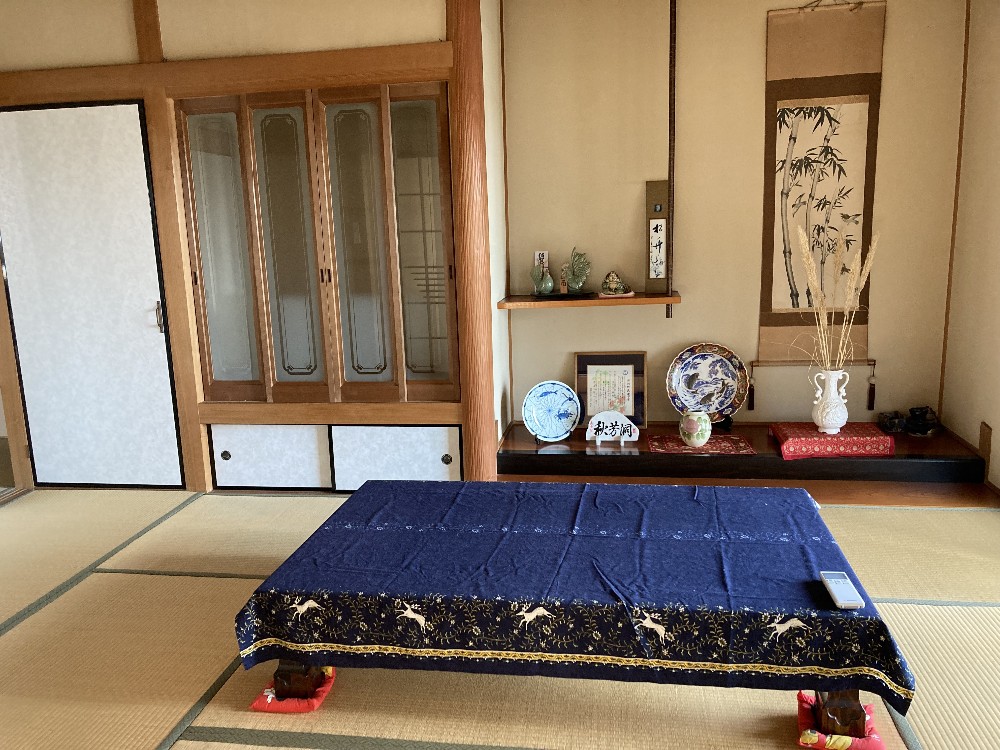 東側和室