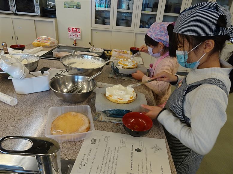 遊べる公民館　ケーキ作り