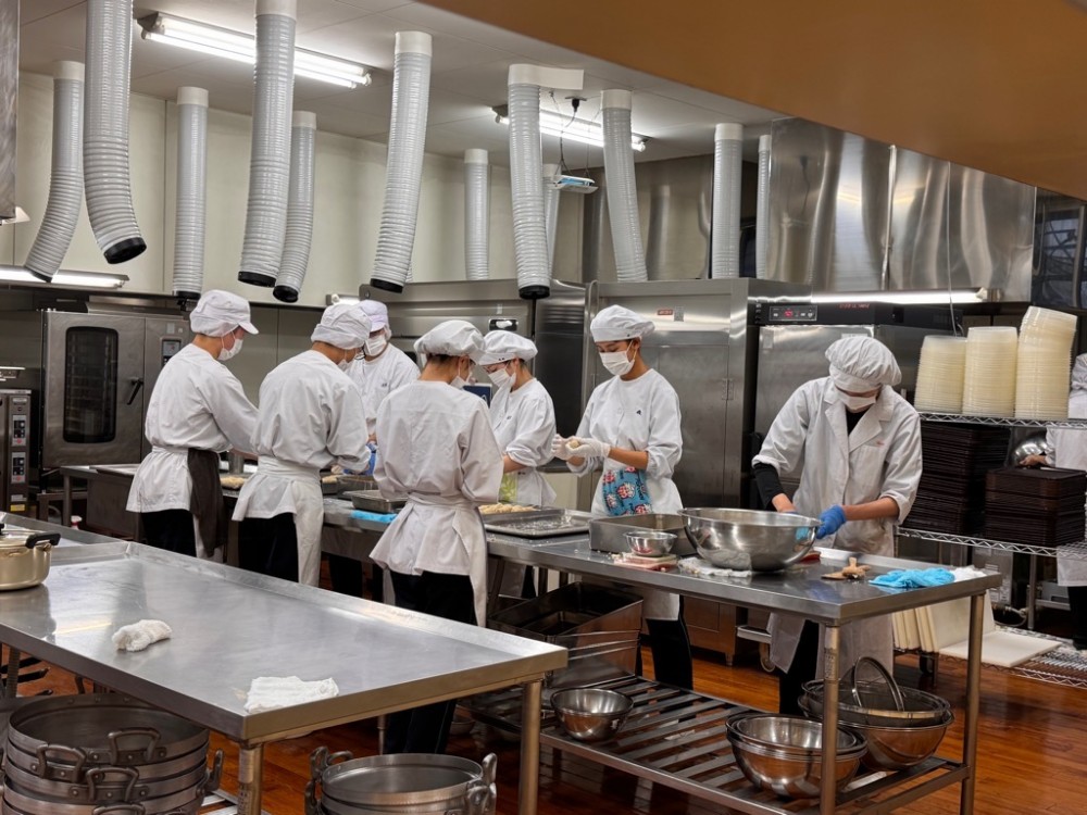 牛津高等学校ランチ