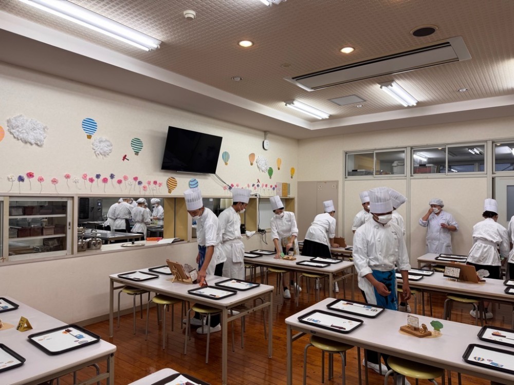 牛津高等学校ランチ