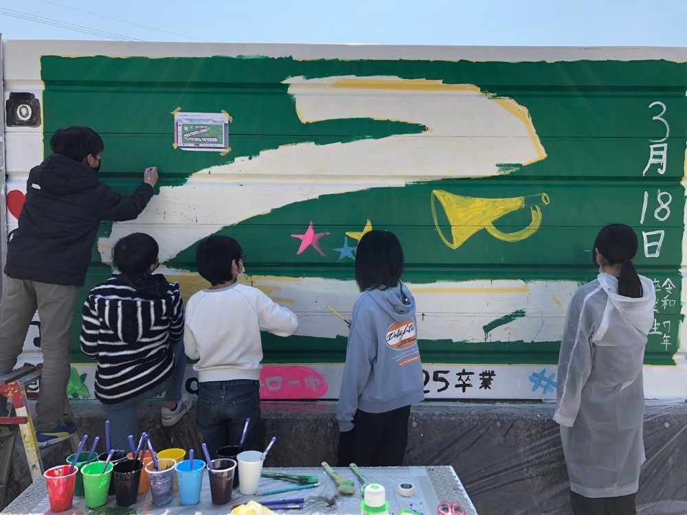 砥川小の卒業制作のようすその2