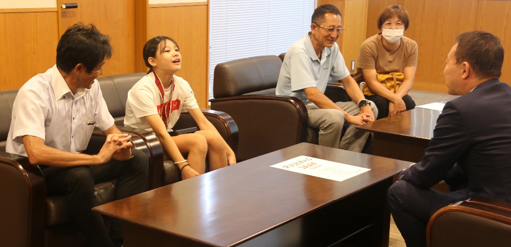 牛津陸上表敬訪問