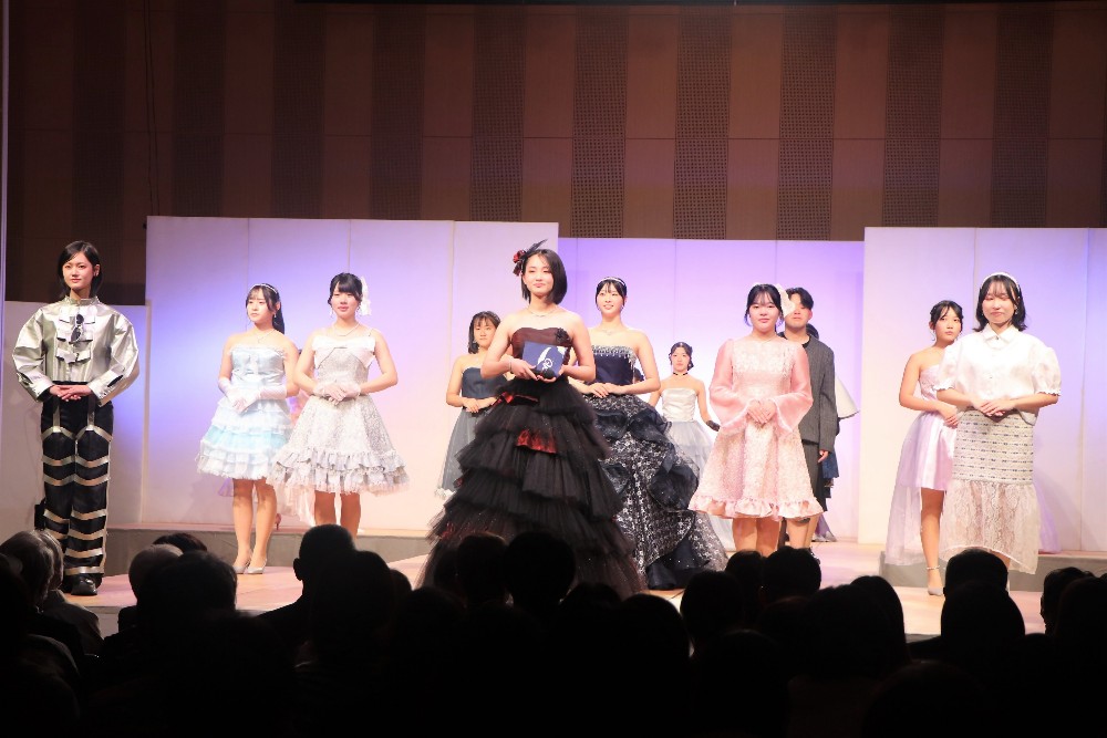 牛津高等学校ファッションショー