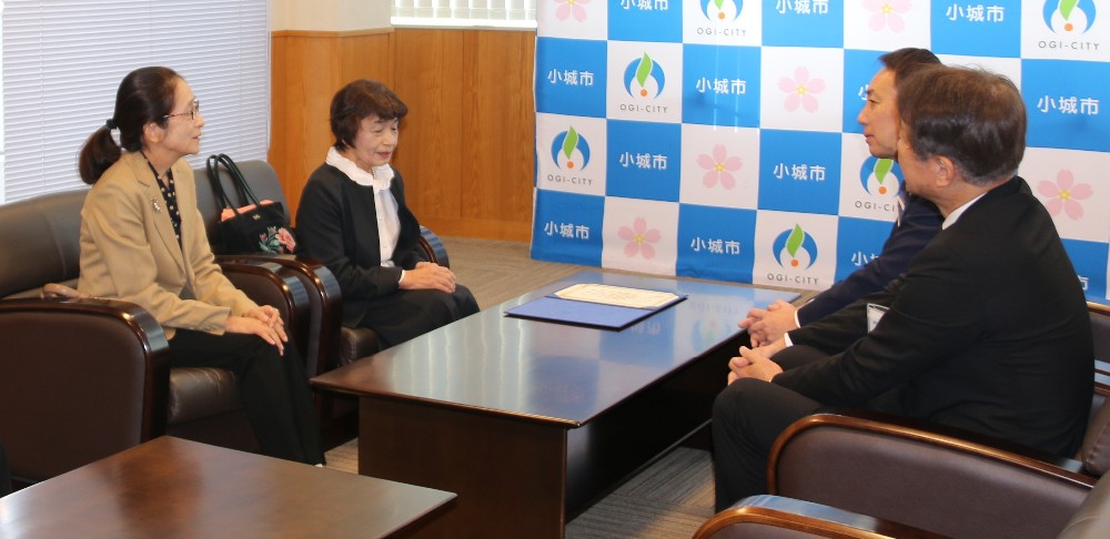 岸川イツヱさん表敬訪問