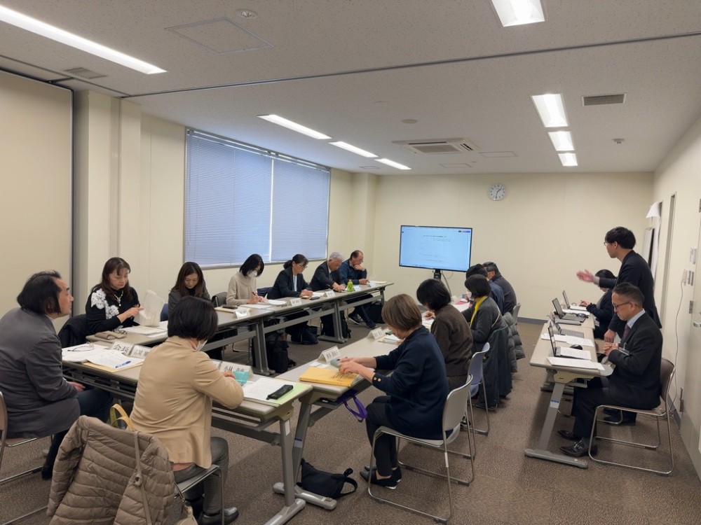 令和7年第1回審議会写真