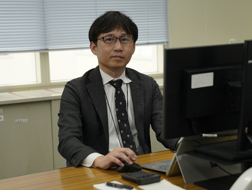 先輩職員の声写真