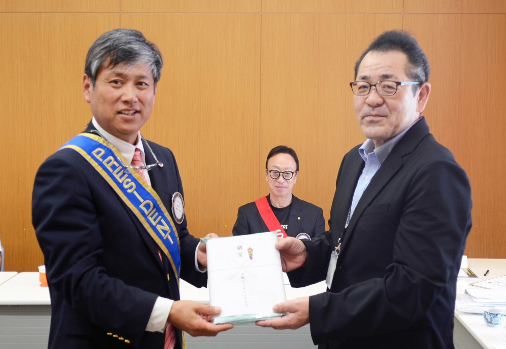 小城ロータリークラブ柴田成人会長