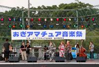 音楽祭のステージのようす